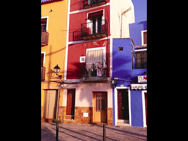 casas de colores villajoyosa como llegar