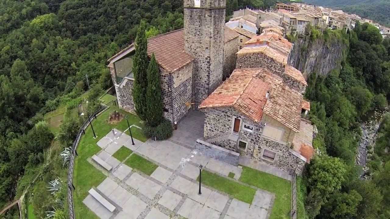 castellfollit de la roca como llegar