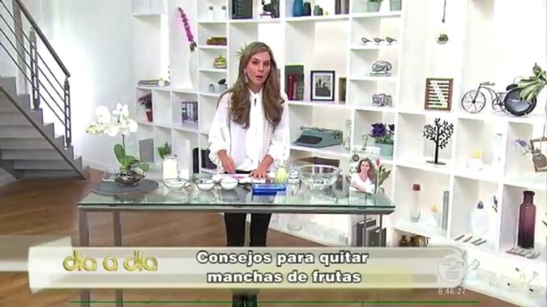 como quitar manchas de mora de la ropa