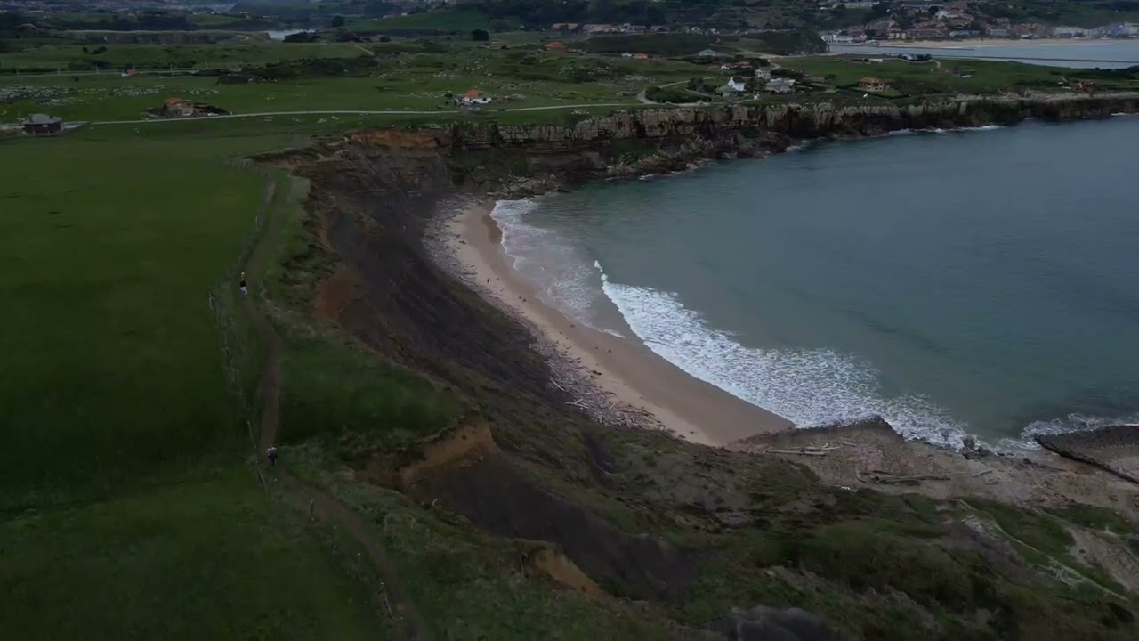 playa de los caballos como llegar